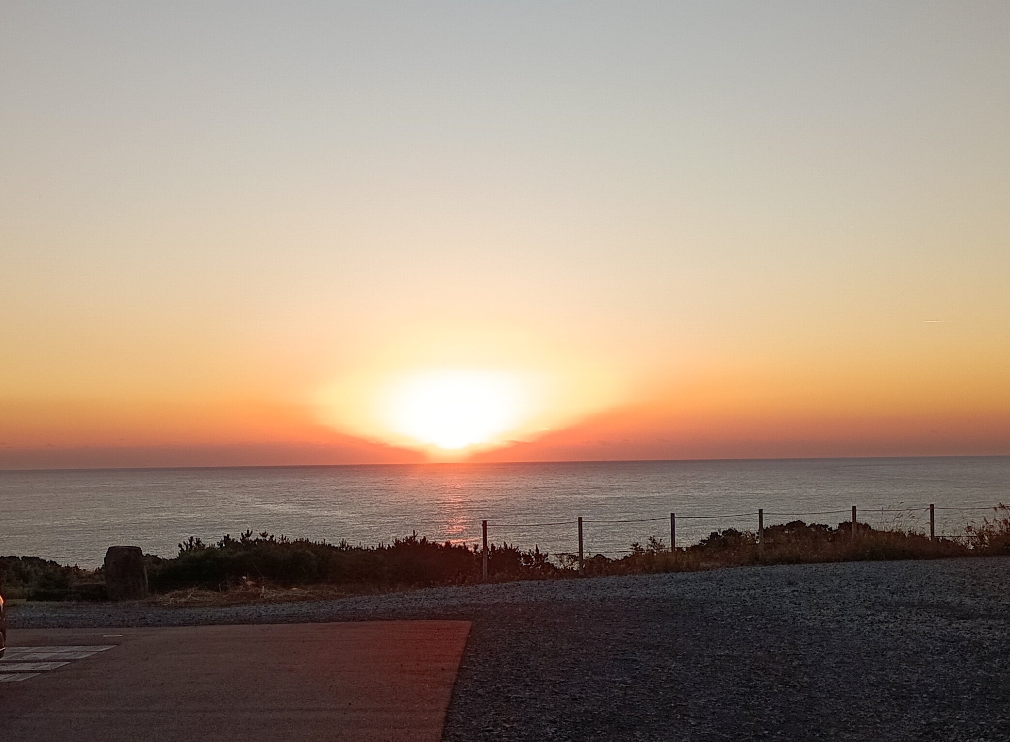 朝の太陽